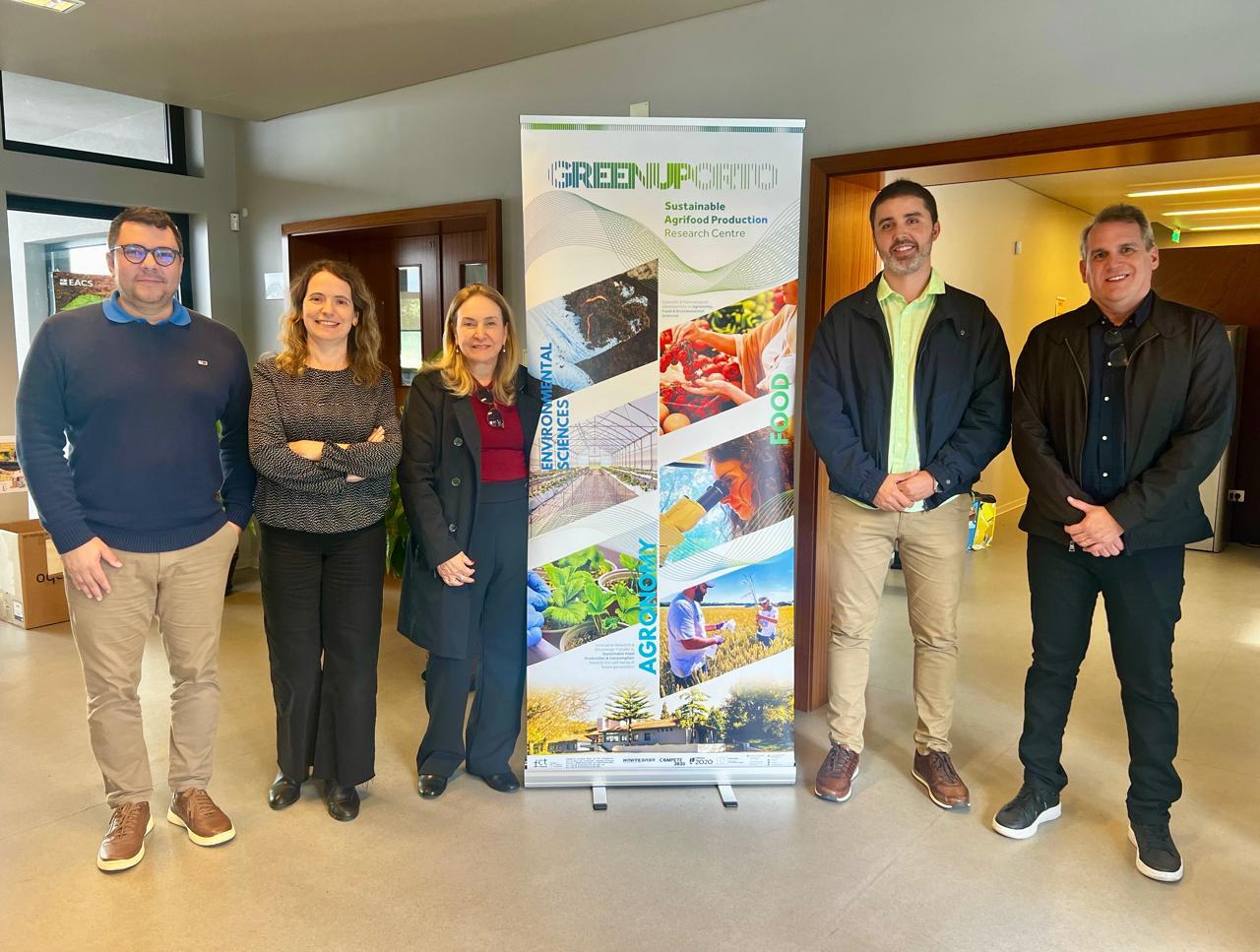 Centro de Investigação GreenUPorto, da Universidade do Porto, com a Prof. Suzana Carvalho, Diretora do Centro.